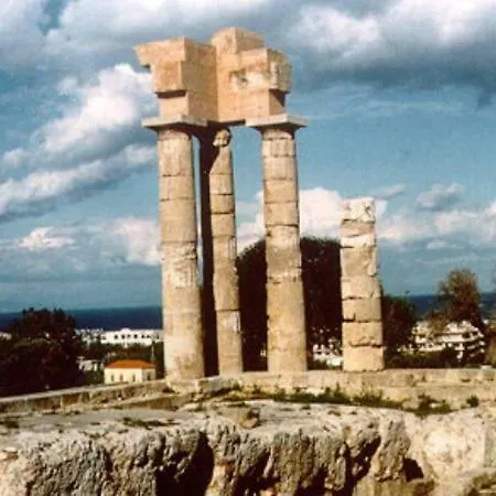 Apollon H-1 דירה